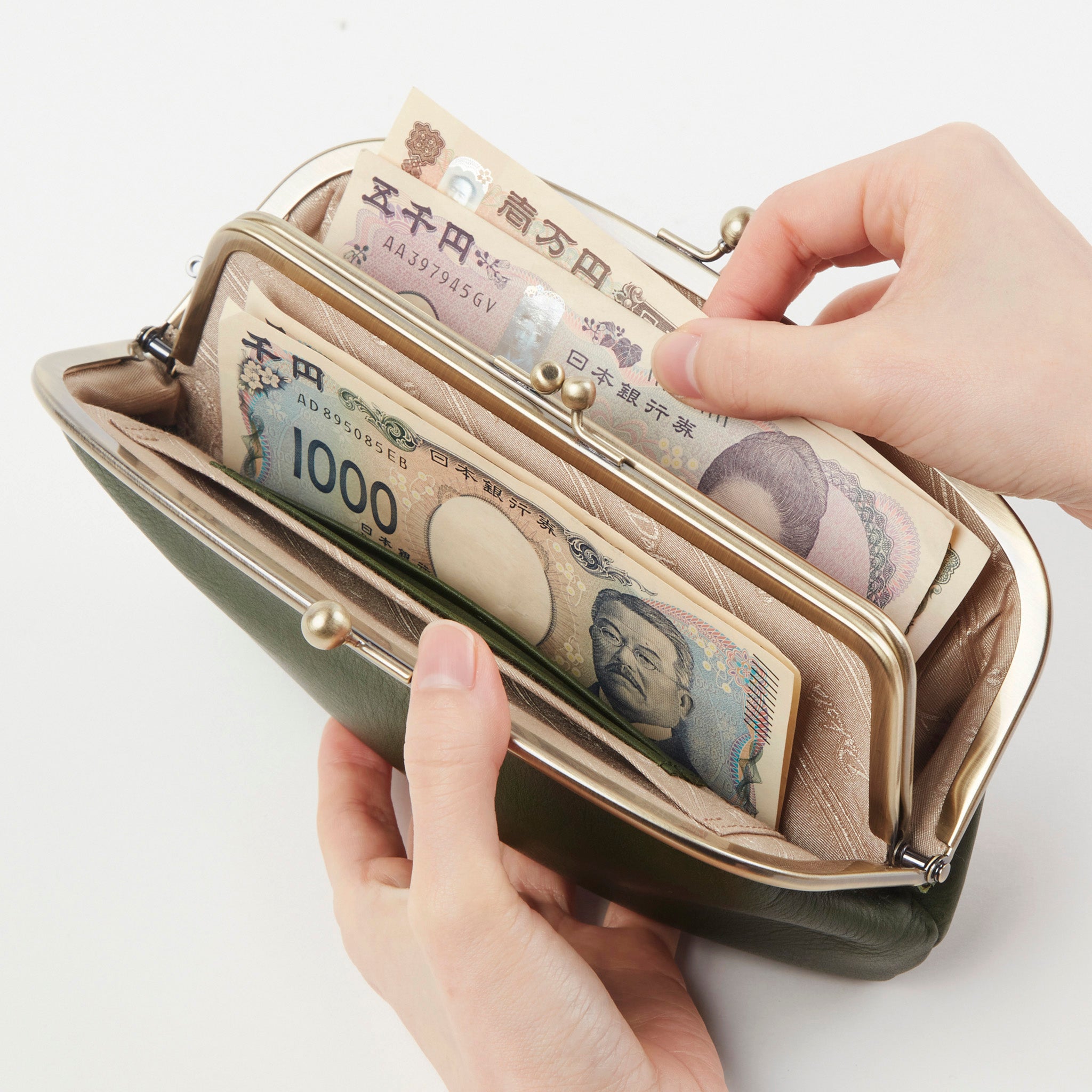 Dakota ラルゴ がま口長財布 0030582