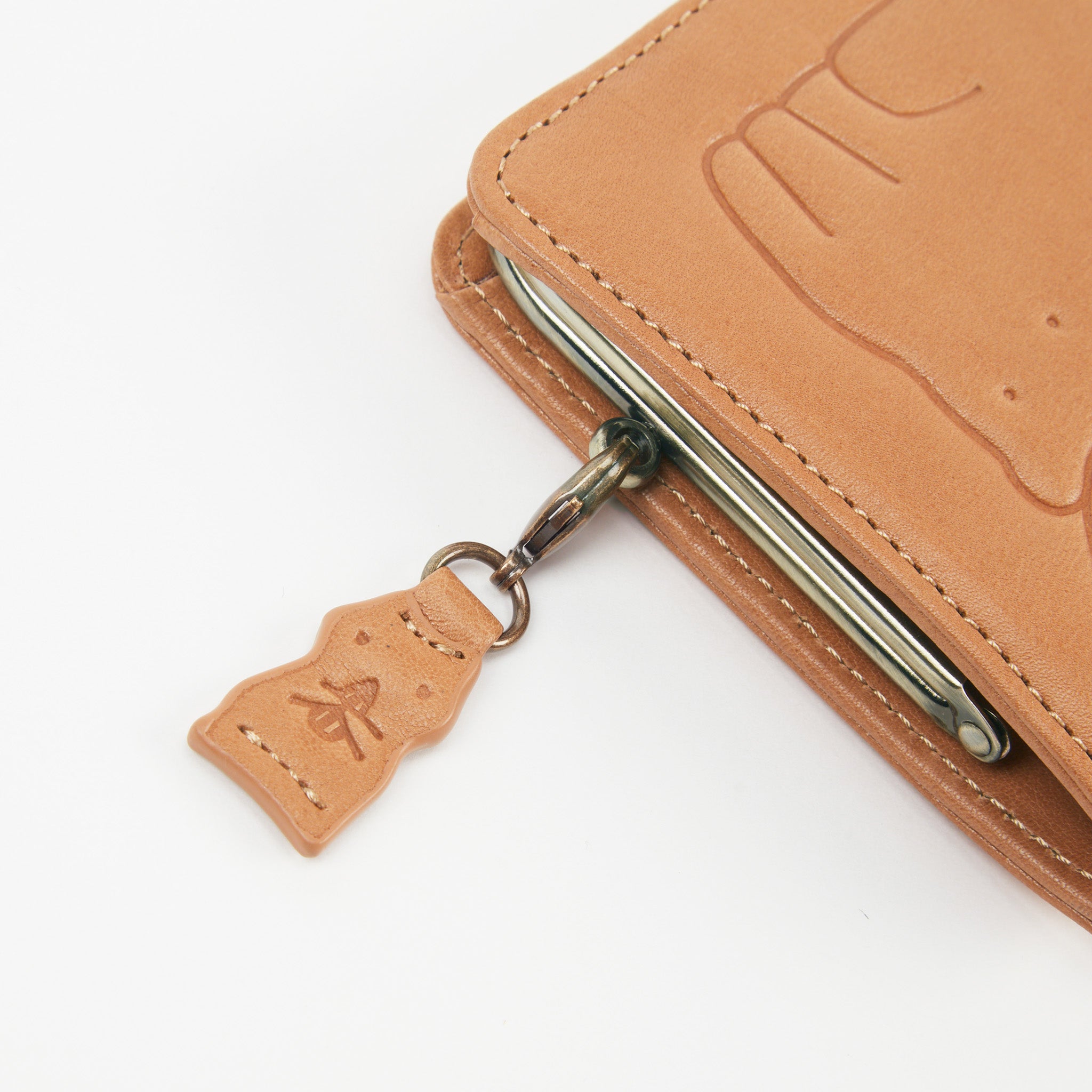 Dakota 【公式WEB限定品】アニマーレ がま口長財布 0038641