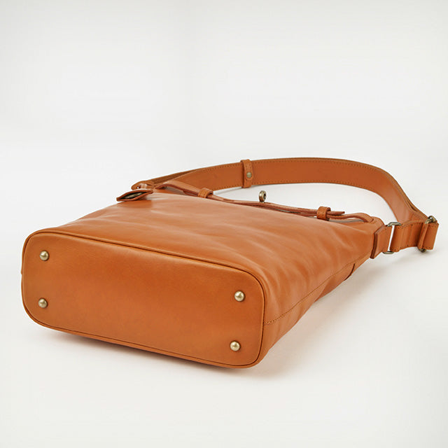 Dakota 【公式WEB限定品】 シントゥーラ A4ショルダーバッグ 1541050