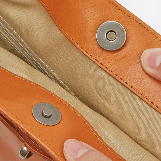 Dakota 【公式WEB限定品】 シントゥーラ A4ショルダーバッグ 1541050