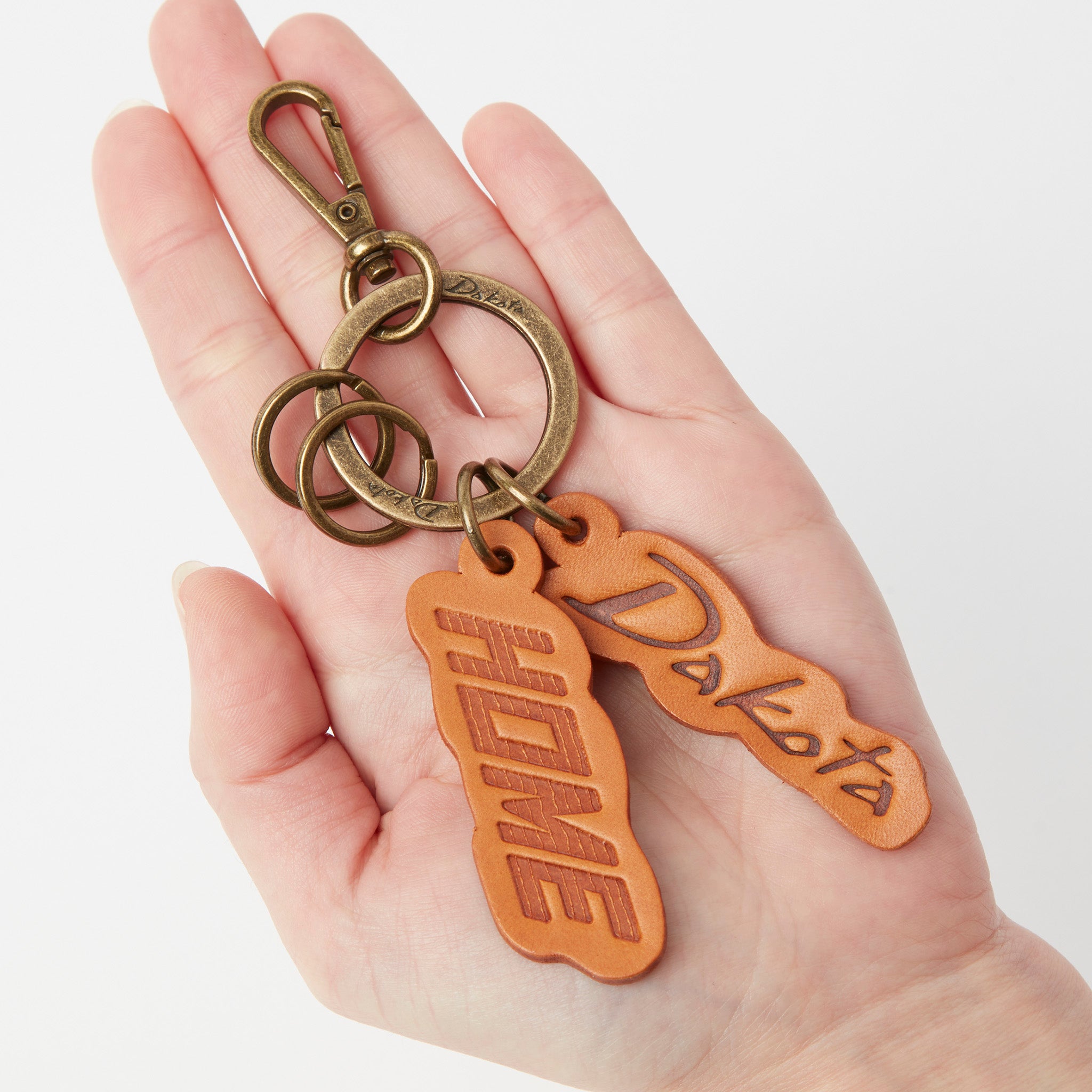 Dakota 【公式WEB・旗艦店限定品】 コンパーニョ キーホルダー(HOME) 1541724