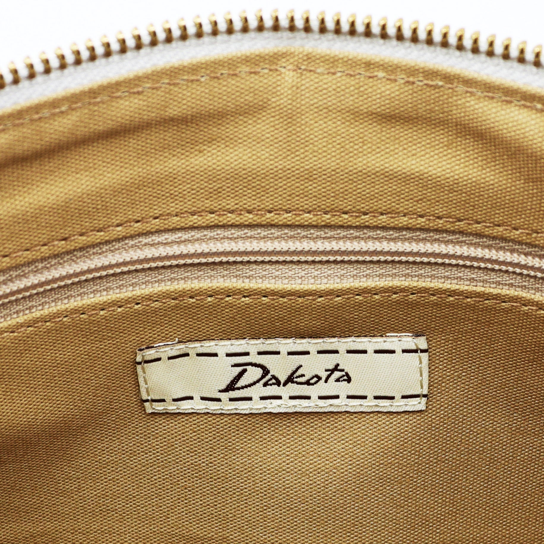 Dakota 【公式WEB・一部店舗限定品】 キューブレイン ショルダーバッグ 1541730
