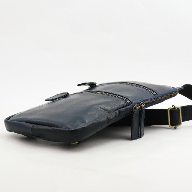 Dakota BLACK LABEL ホースト3 ショルダーバッグ 1623802