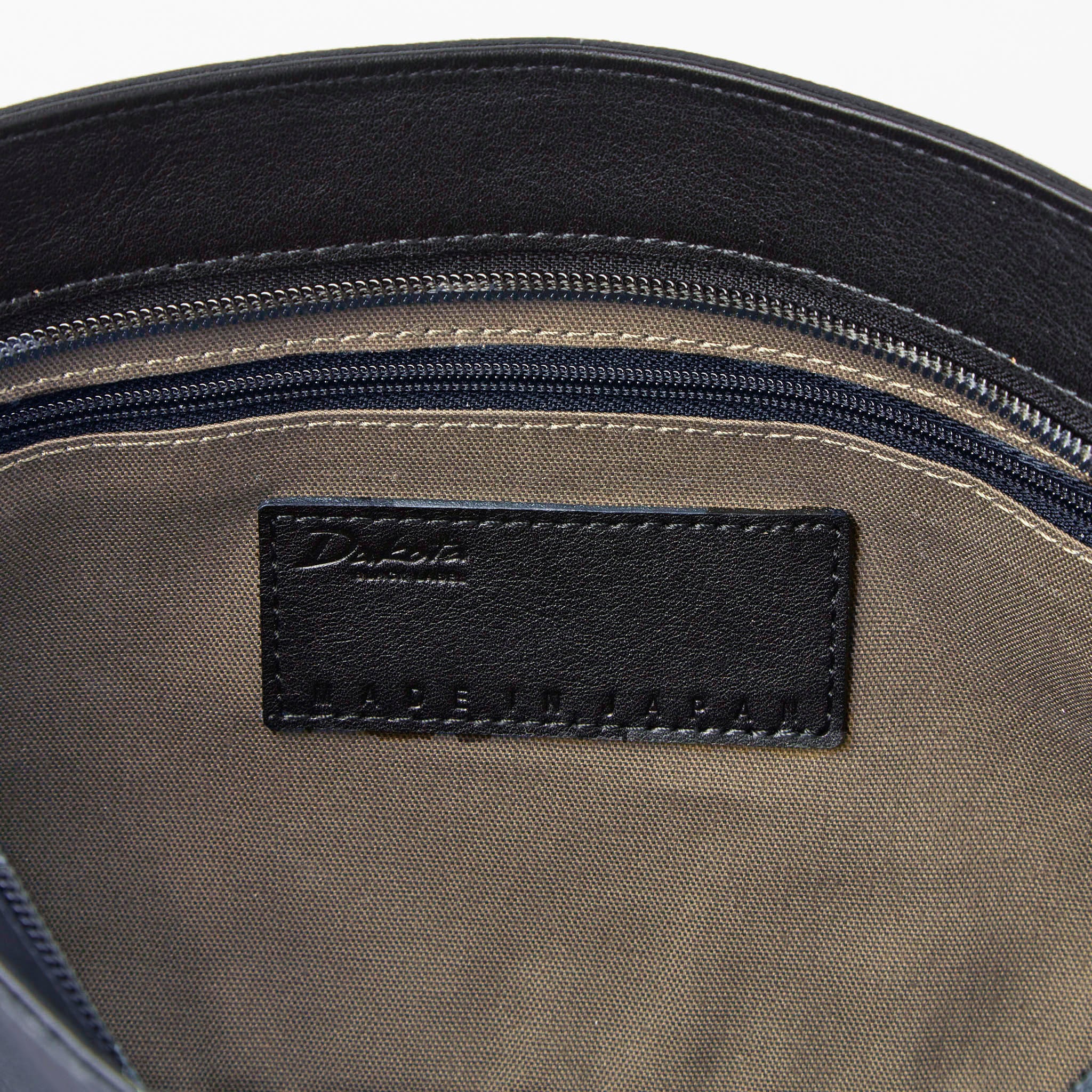 Dakota BLACK LABEL ロード ショルダーバッグ 1624900