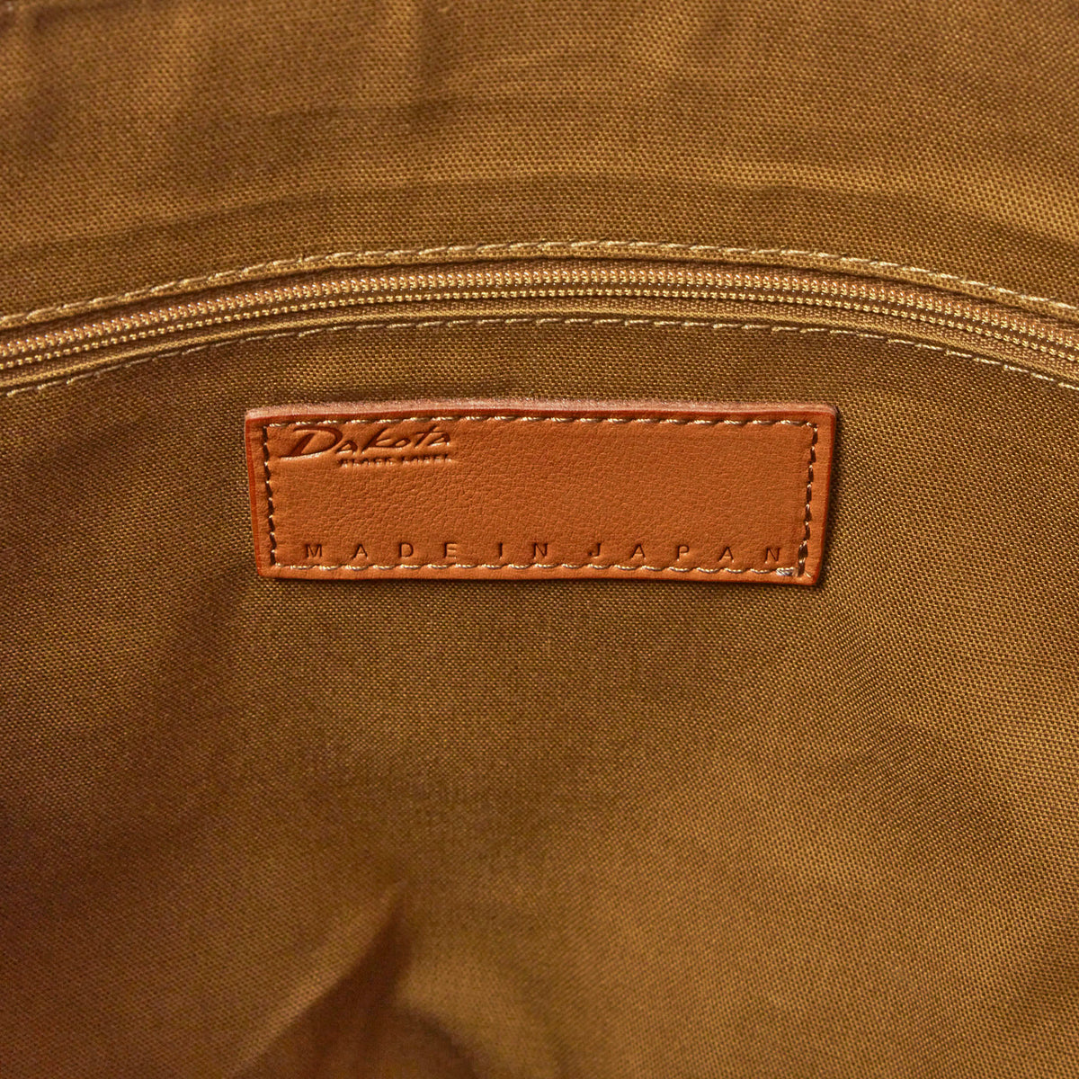 Dakota BLACK LABEL アース ショルダーバッグ 1625701
