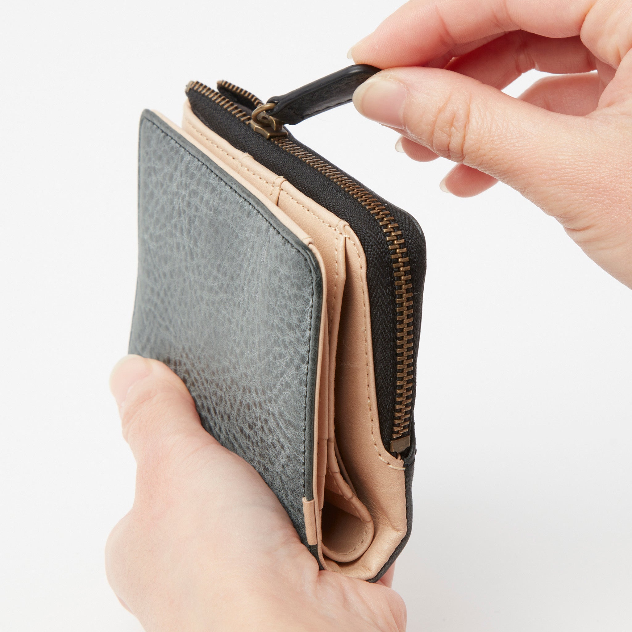 Dakota BLACK LABEL クレマ　二つ折り財布　0620132