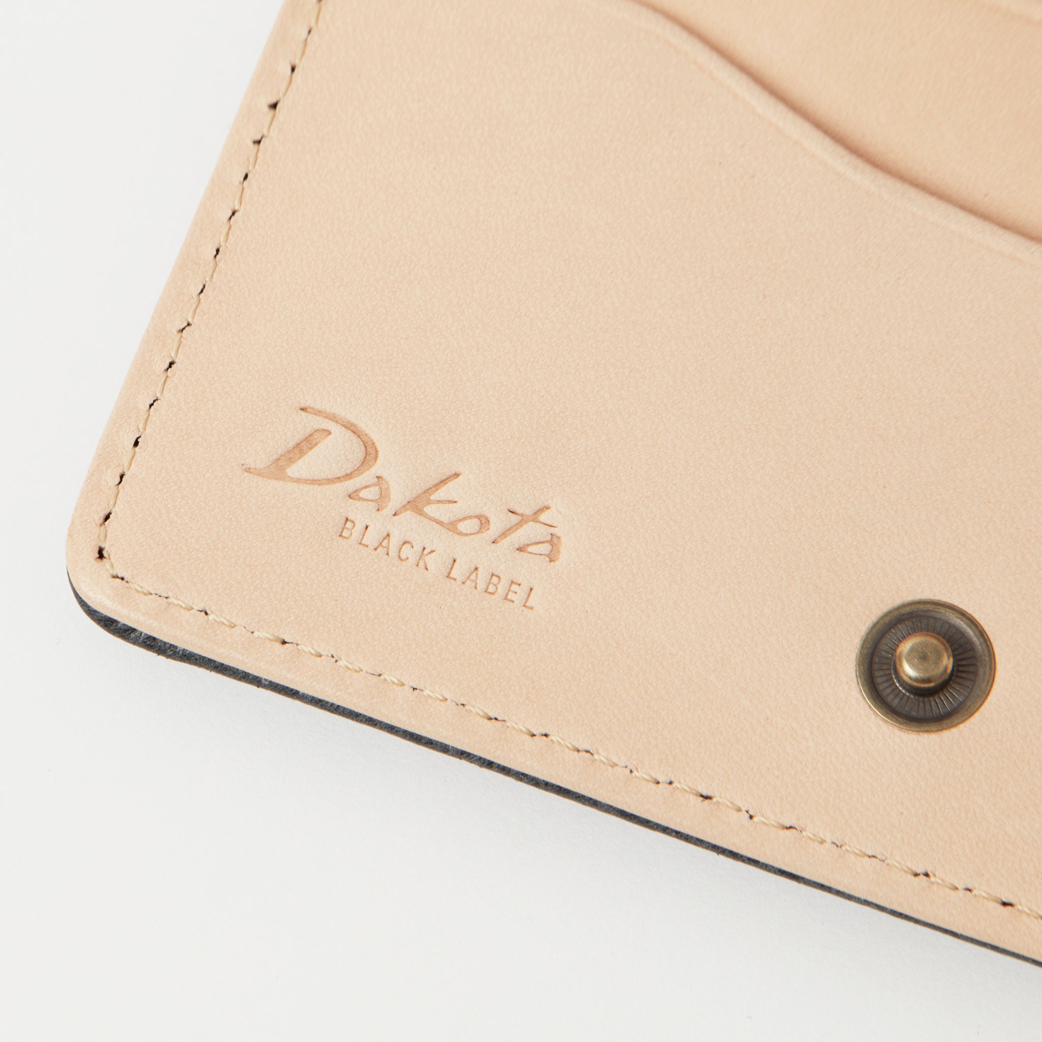 Dakota BLACK LABEL クレマ　二つ折り財布　0620132