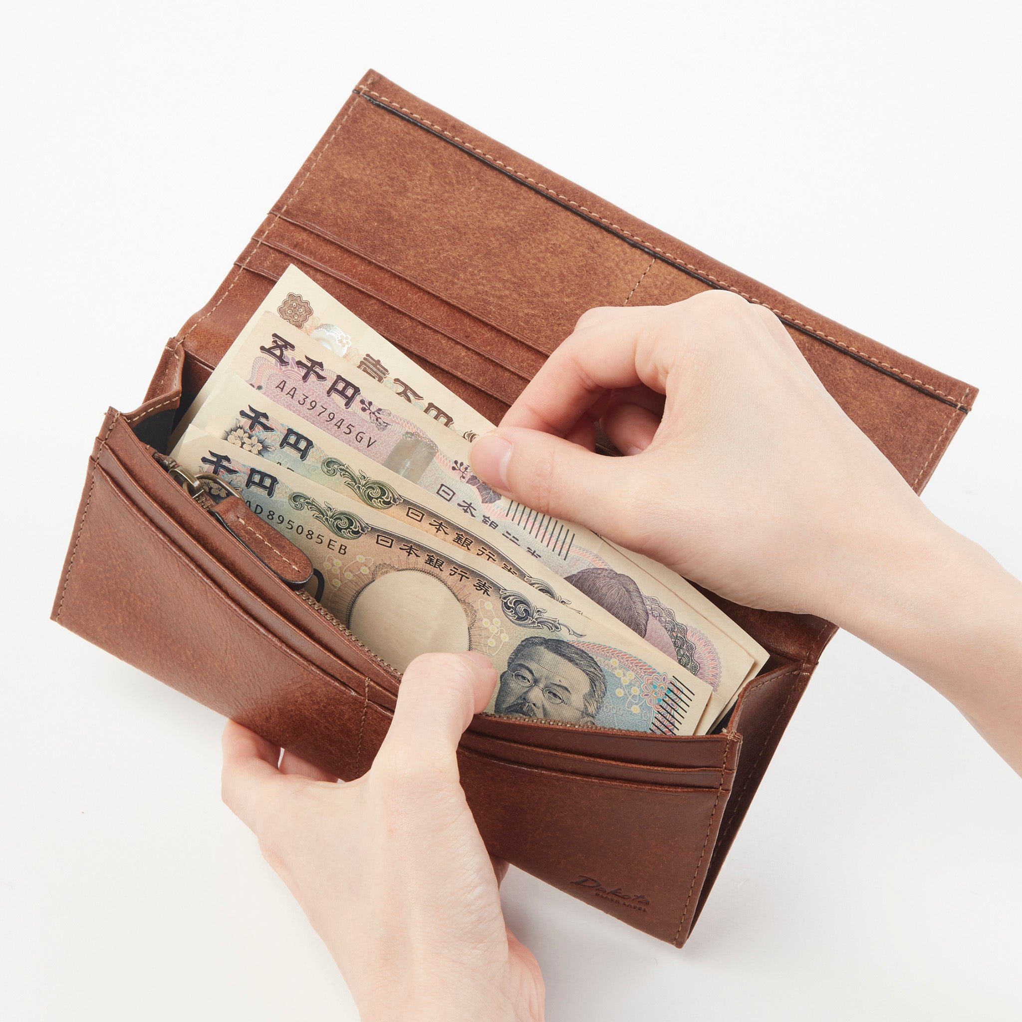 Dakota BLACK LABEL ガウディ 長財布 0626813
