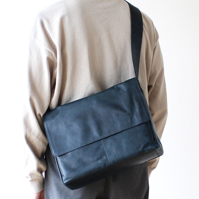 Dakota BLACK LABEL ホースト3 ショルダーバッグ 1623806