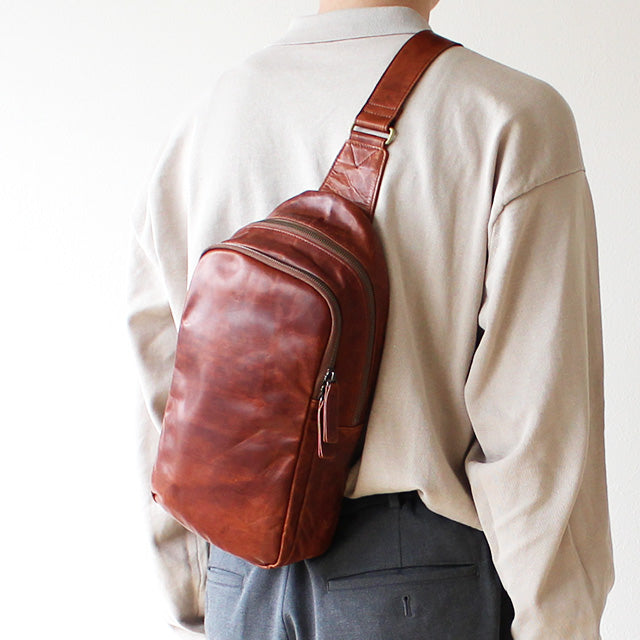 Dakota BLACK LABEL ホースト3 ショルダーバッグ 1623807