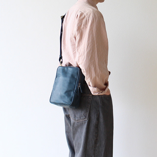 Dakota BLACK LABEL ホースト3　ショルダーバッグ 1623808