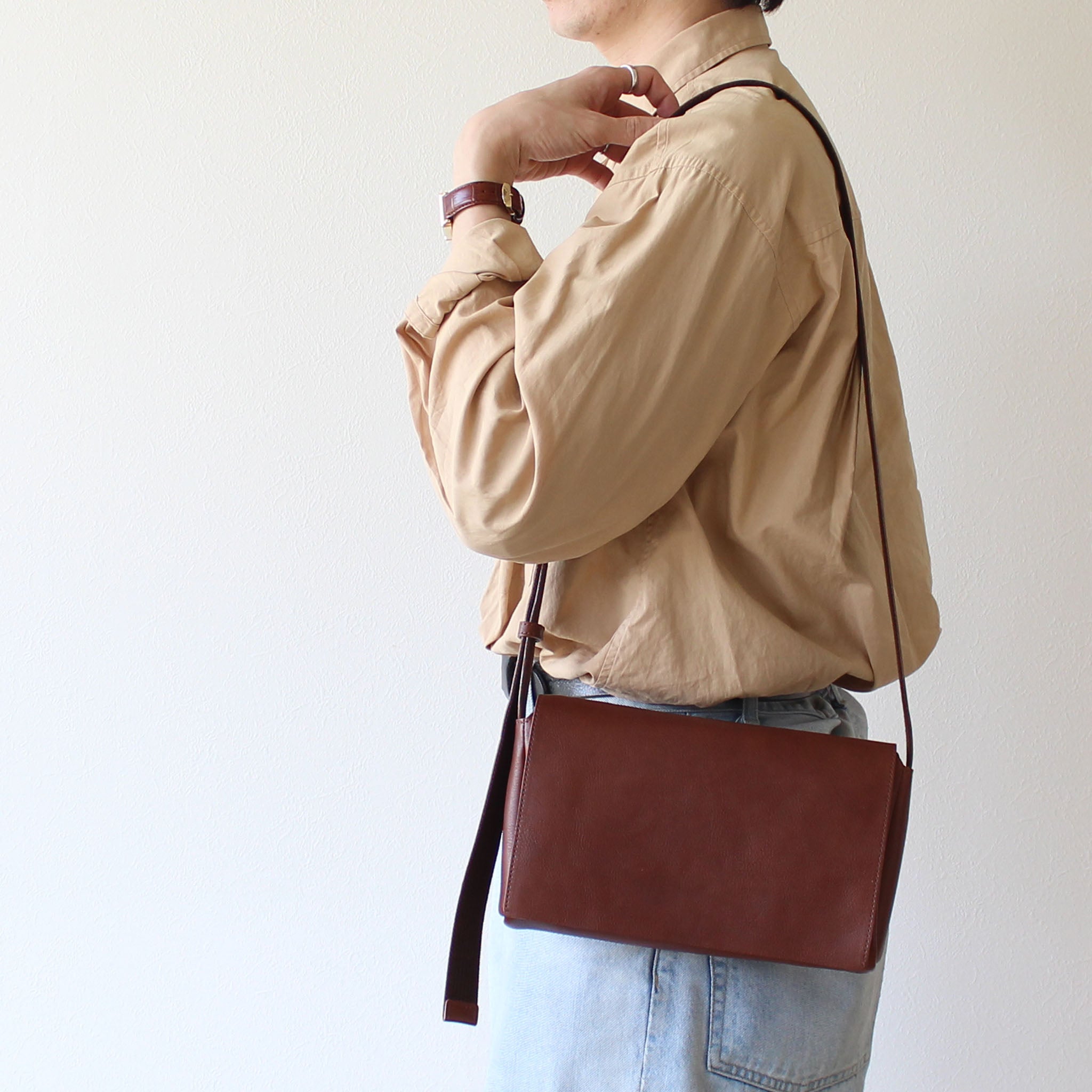 Dakota BLACK LABEL ロード ショルダーバッグ 1624901