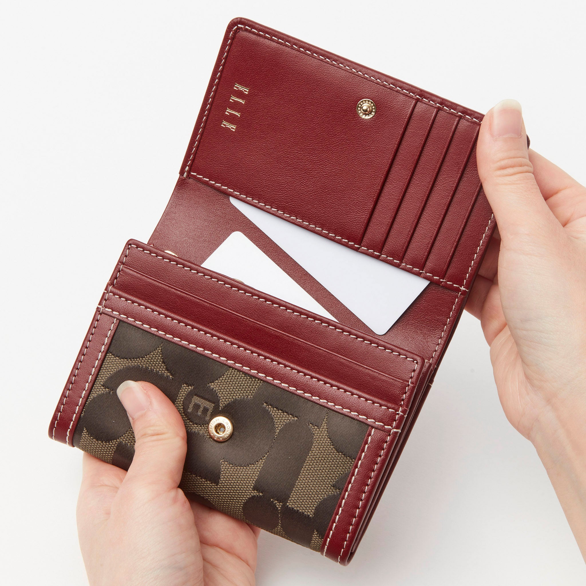 ELLE シェリール3　二つ折り財布　5430200