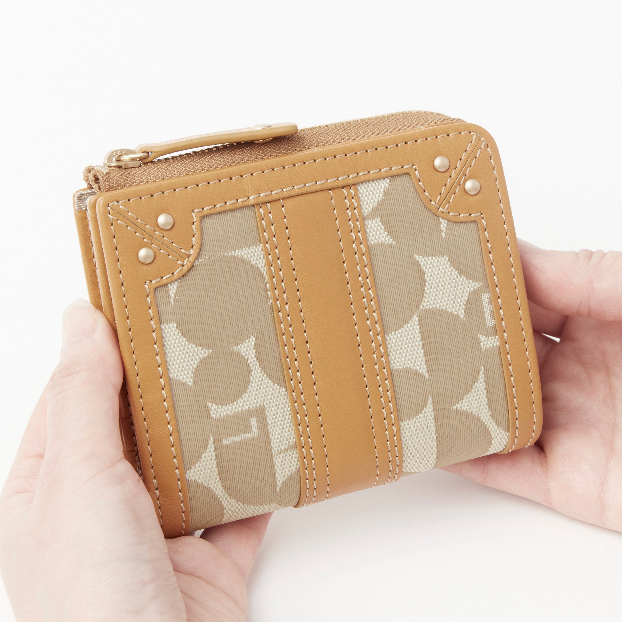 ELLE シェリール3　二つ折り財布　5430217