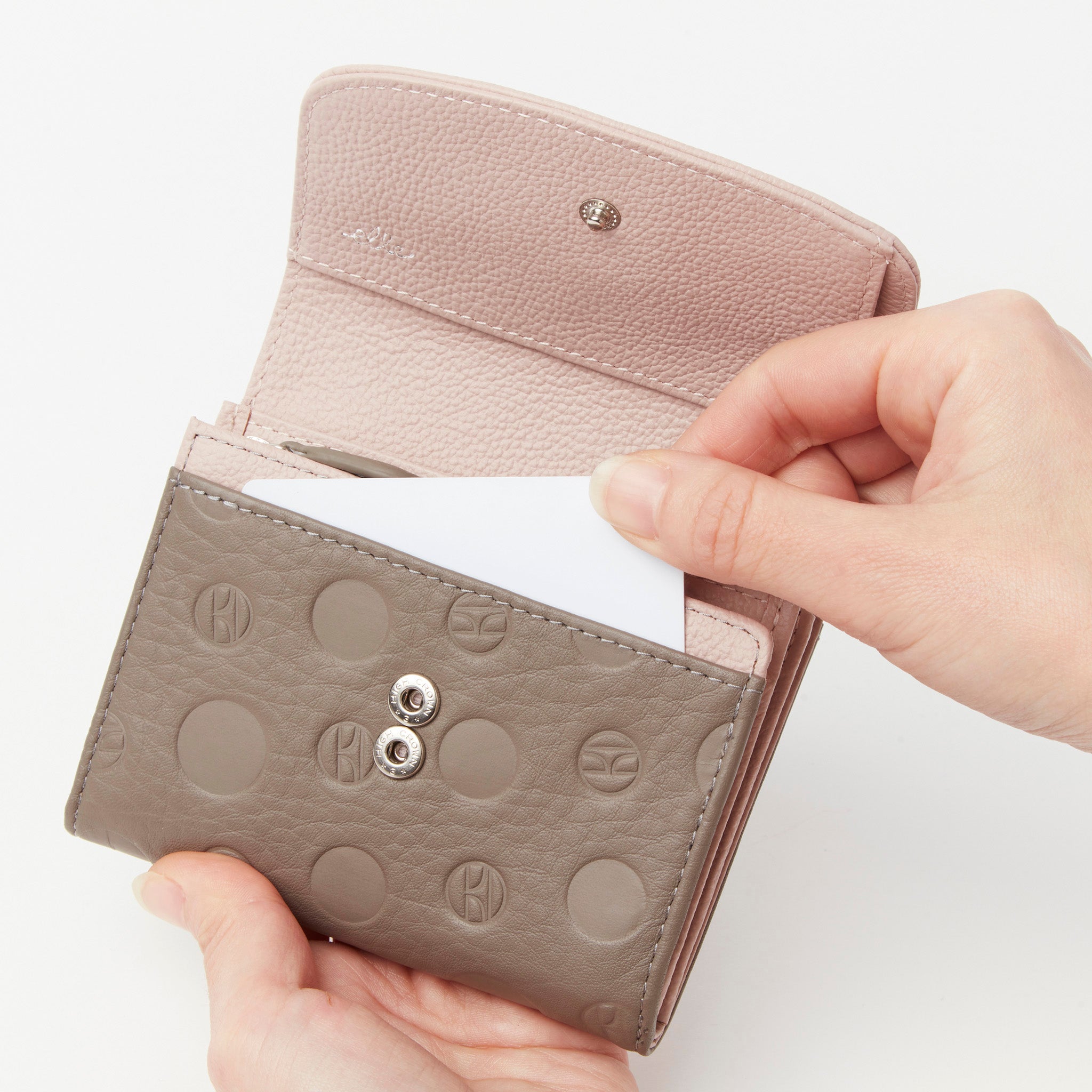 ELLE アンプラント　二つ折り財布　5431531